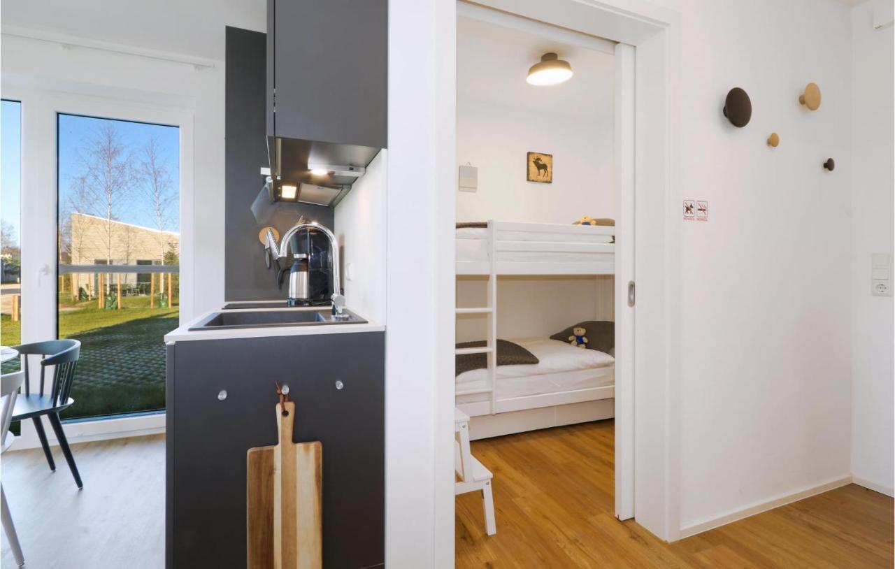 Stunning Apartment In Lembruch-Duemmer See Екстериор снимка