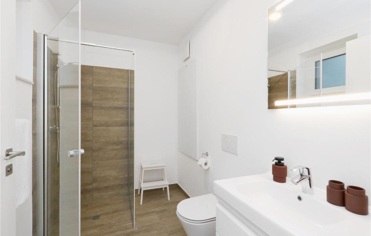 Stunning Apartment In Lembruch-Duemmer See Екстериор снимка